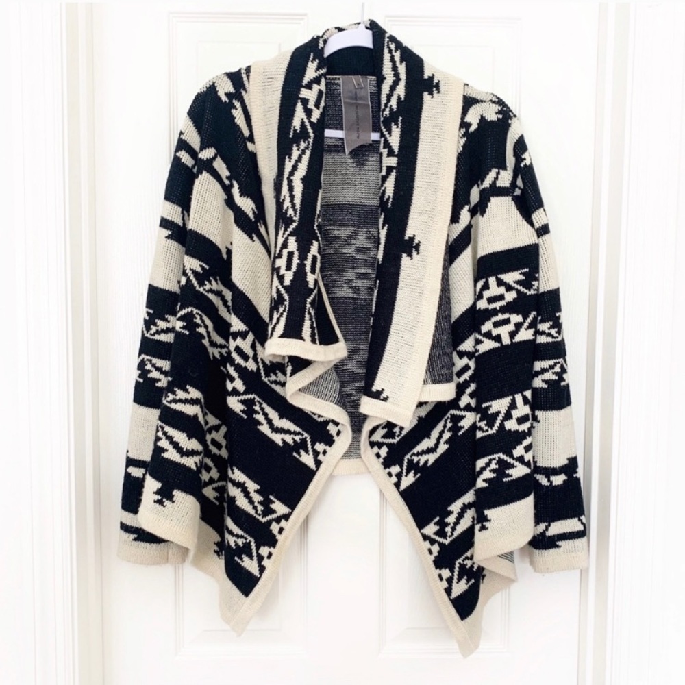 Gorgeous moon collection sweater